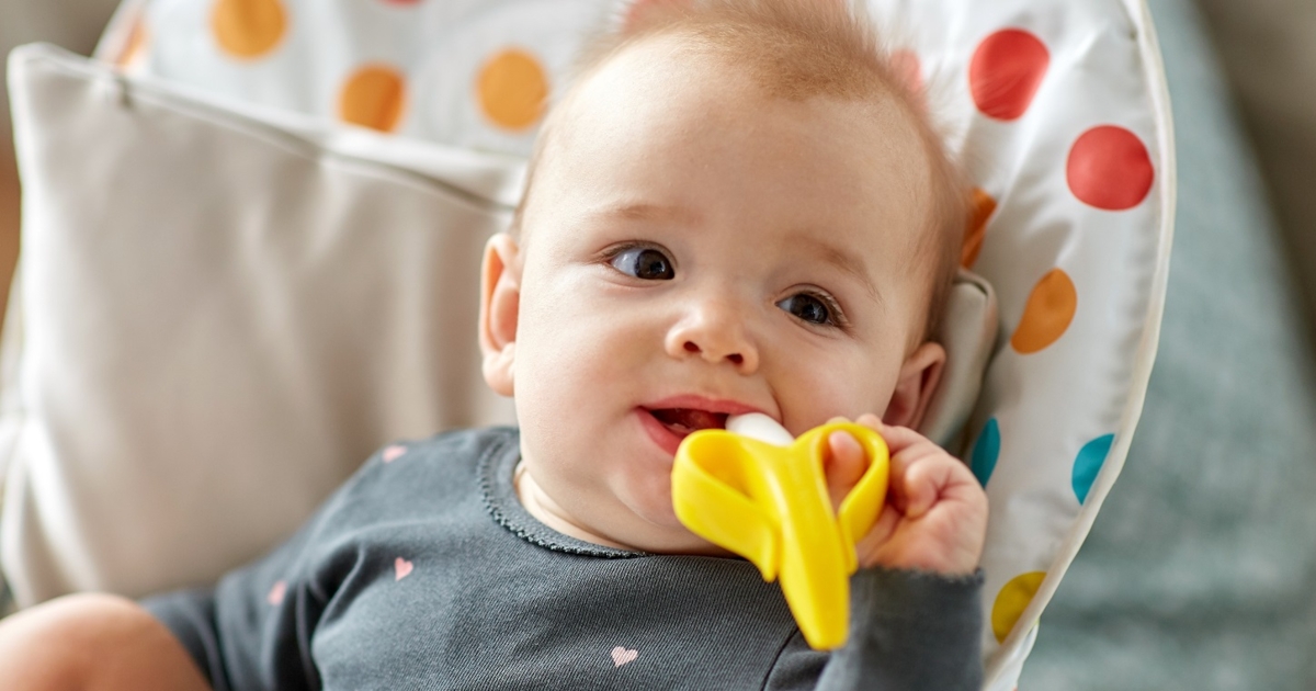 Teething Fever How Do You Know Your Baby Has It   2409 A Baby With Fever From Teething Symptoms 